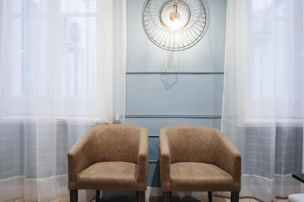 Apartamentos Plaza De Pedro Zerolo III Madrid Exteriér fotografie