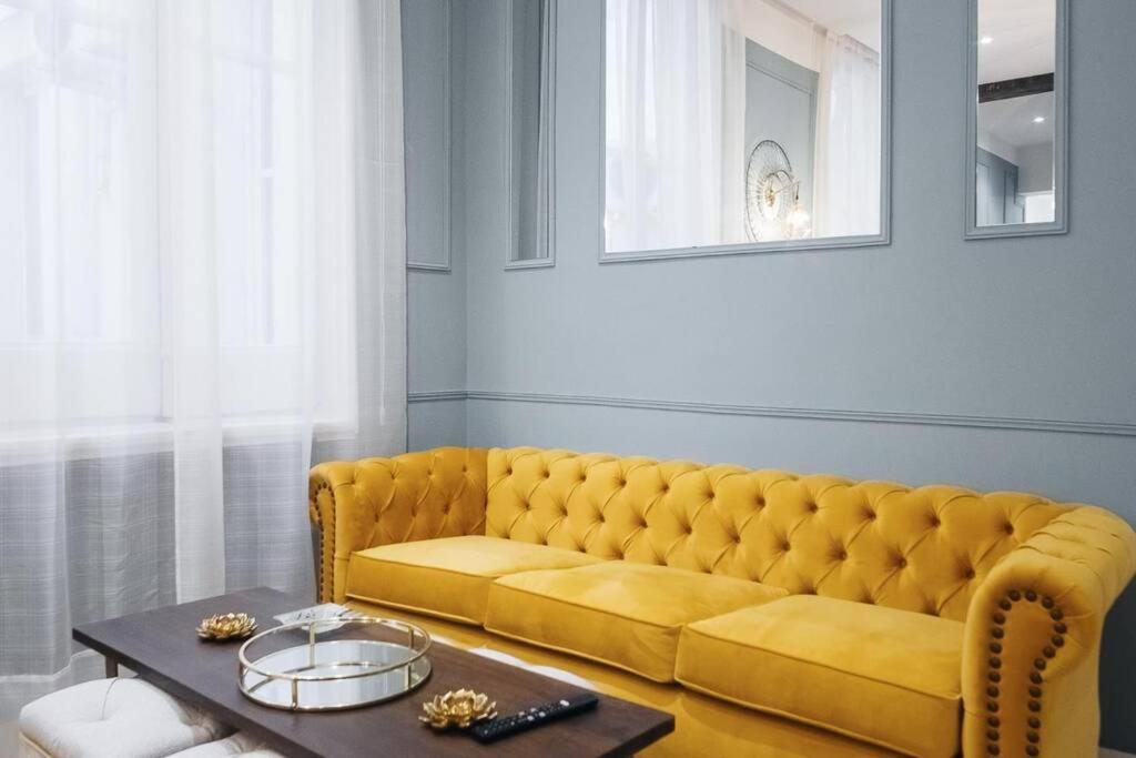 Apartamentos Plaza De Pedro Zerolo III Madrid Exteriér fotografie